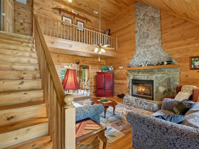 House for sale in Campobello, South Carolina