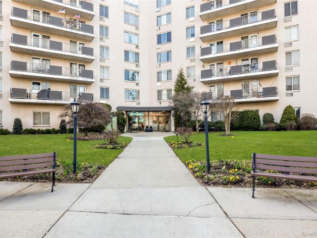 Condo for sale in Nassau, New York