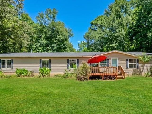 House for sale in Gilchrist, Texas