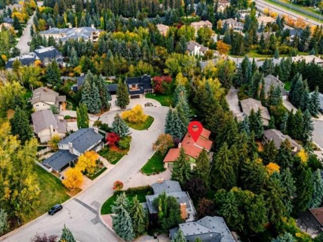 House for sale in Pump Hill, Calgary