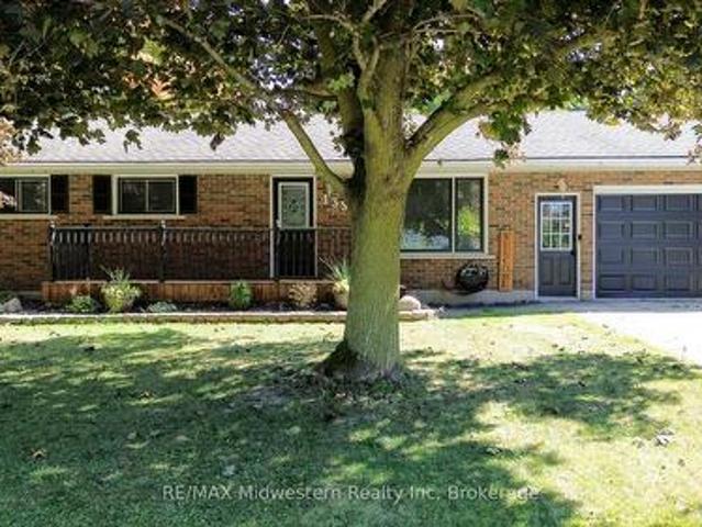 House for sale in Atwood, North Perth