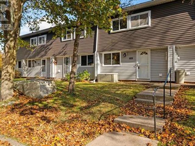 Townhouse for sale in Fairview, Nova Scotia