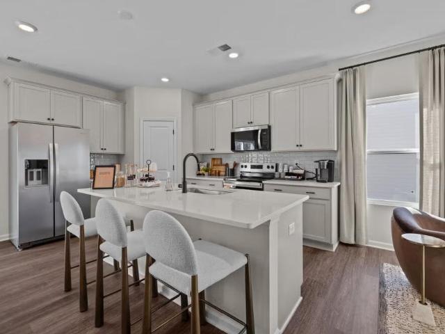 House for sale in Five Points, Raeford