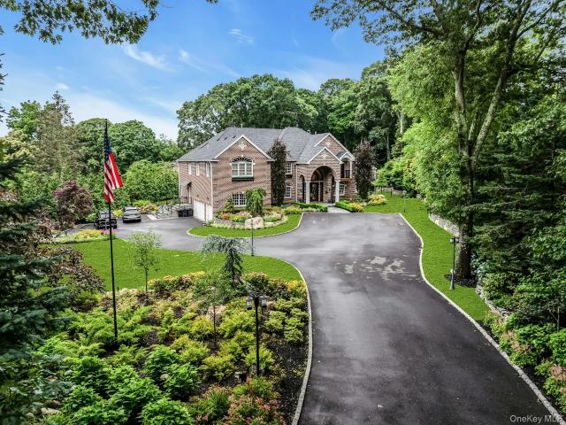 House for sale in Huntington, New York