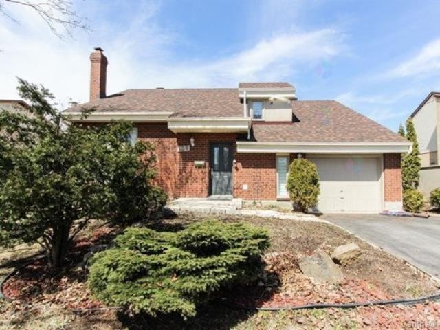 House for rent in Kirkland, Montréal (région administrative)