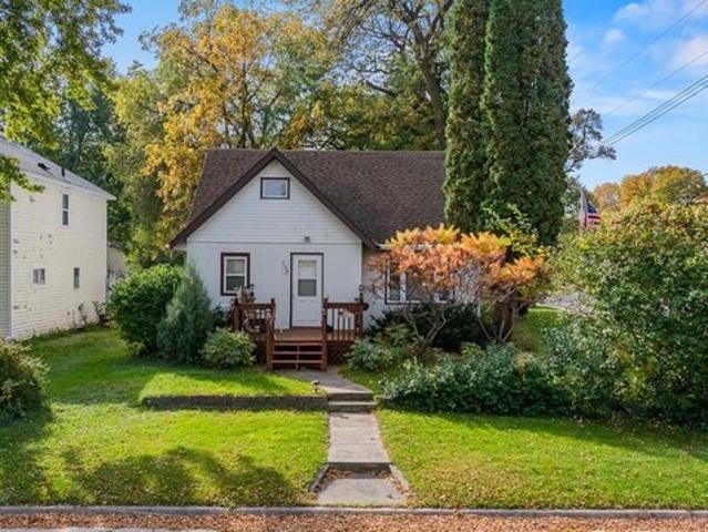 House for sale in Hanley Falls, Yellow Medicine County