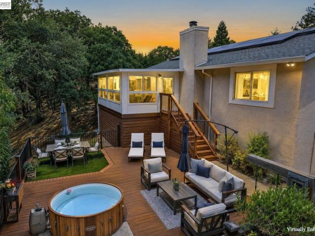 House for sale in Pleasant Hill, California