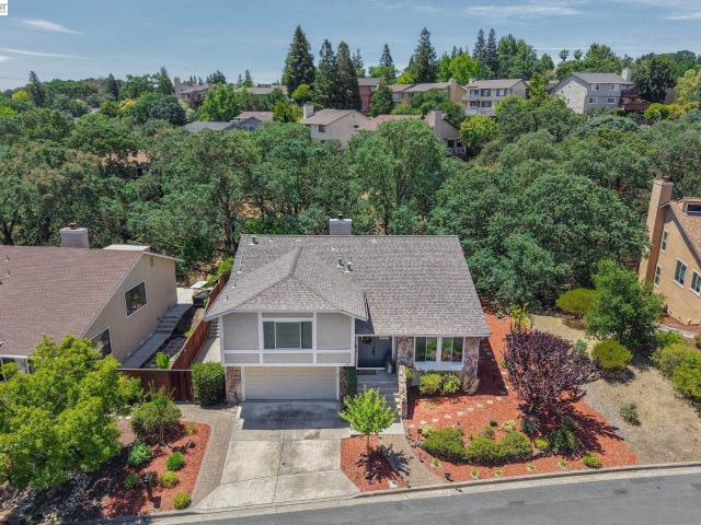 House for sale in Pleasant Hill, California