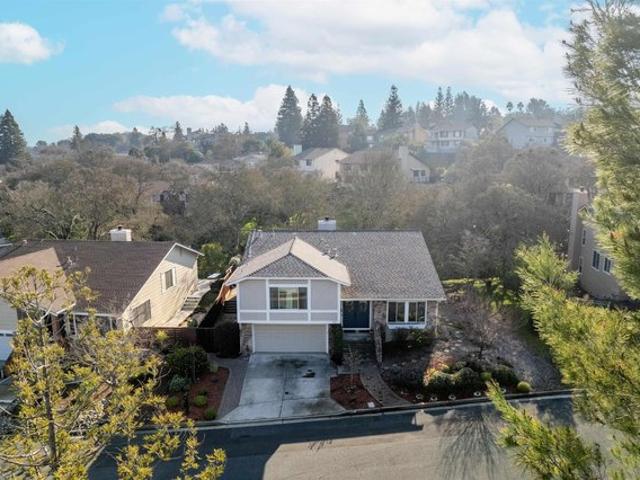 House for sale in Pleasant Hill, California
