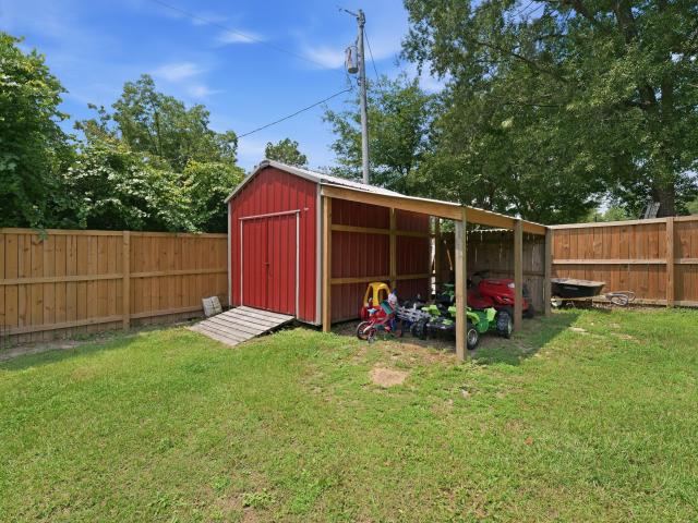 House for sale in Moncks Corner, South Carolina