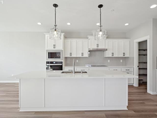House for sale in La Center