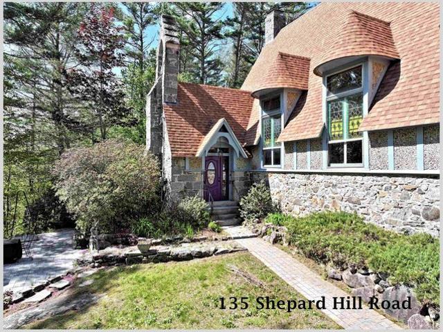 House for sale in New Hampshire