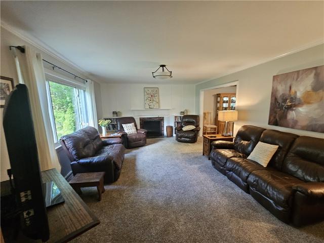 House for sale in Lyndora, Pennsylvania