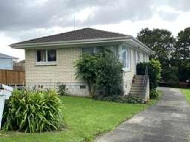 Apartment for rent in Hillcrest, Kaipātiki