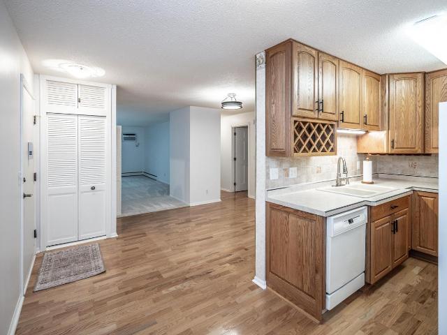 House for sale in Little Canada, Ramsey County