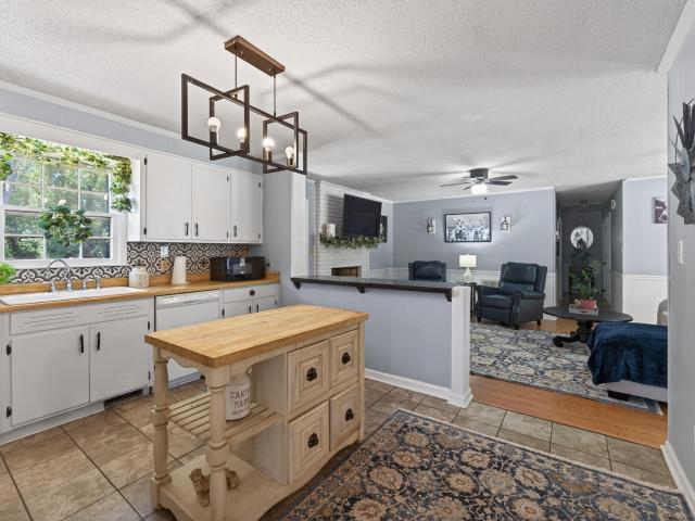 House for sale in Cowpens, South Carolina