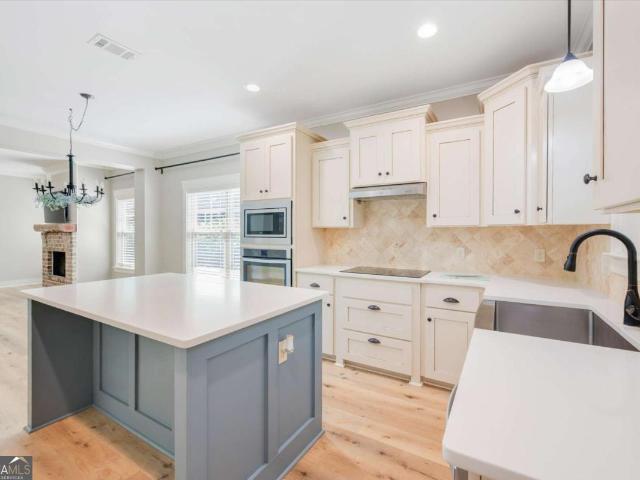 House for sale in Richmond Hill, Georgia