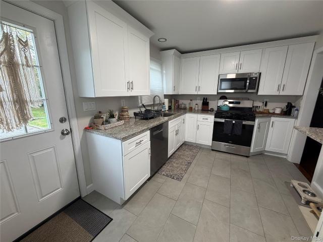 Property for rent in Nassau, New York
