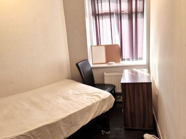 Room for rent in Broadheath, Trafford Park