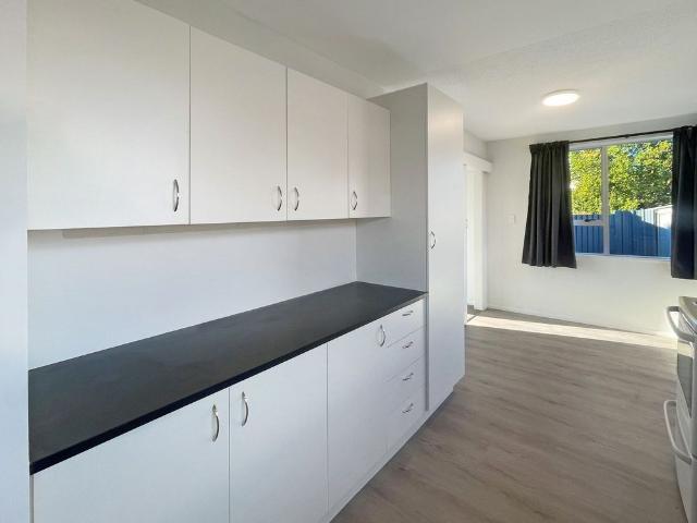 House for rent in Chaslands, Canterbury