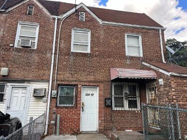 House for sale in Springfield Gardens, New York