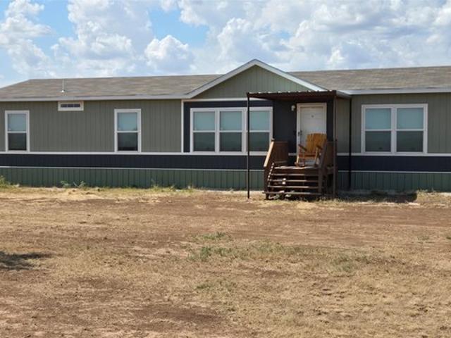 House for sale in Taylor, Texas