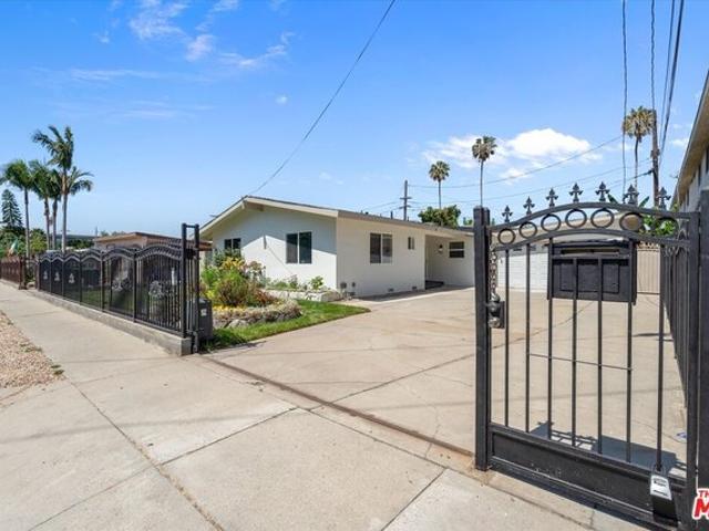 House for sale in Hawthorne, California