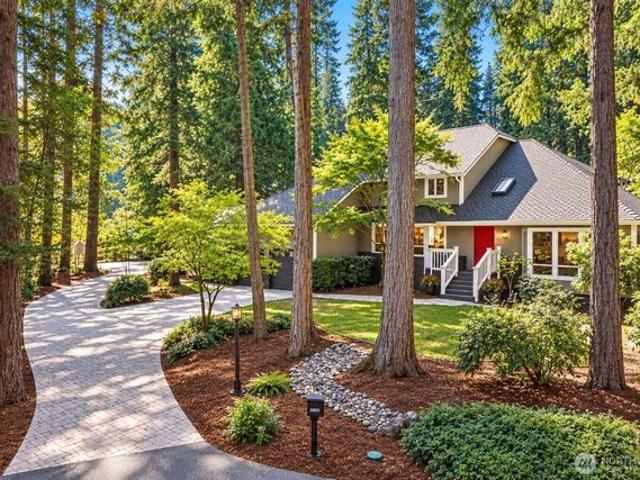 House for sale in Bellevue, Washington