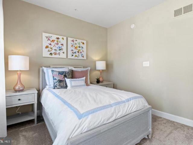 Townhouse for sale in Quartz District, Dale City