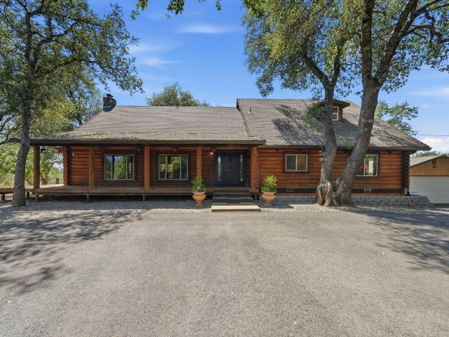 House for sale in Shasta, California