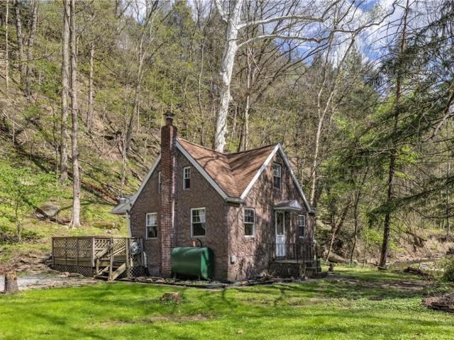 Property for sale in Monroeville, Pennsylvania