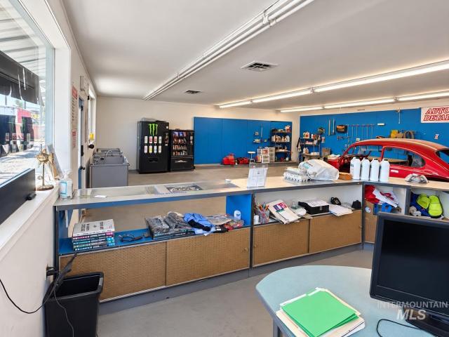 Commercial for sale in Clarkston, Asotin County