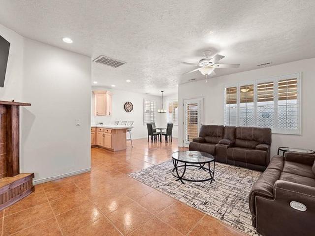 House for sale in Washington, Utah