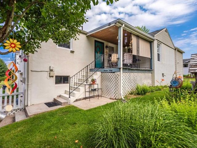 House for sale in Morgantown, West Virginia