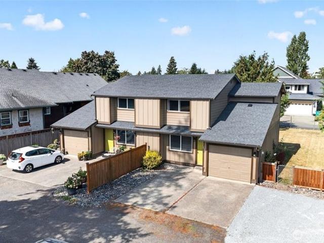 House for sale in Enumclaw, Washington