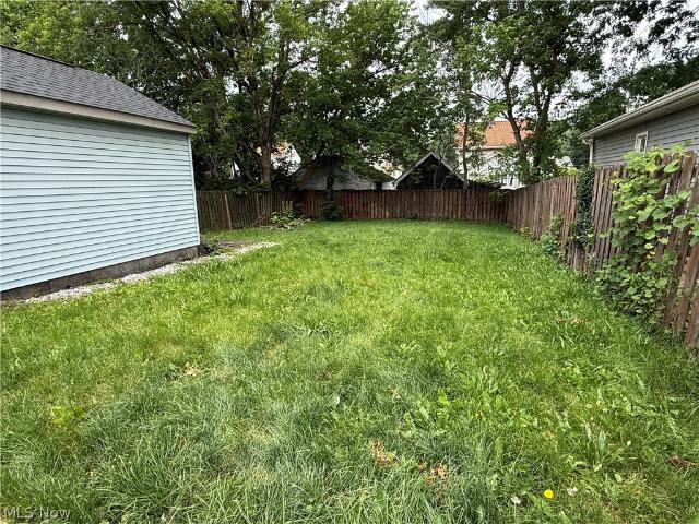 House for sale in Warren, Ohio