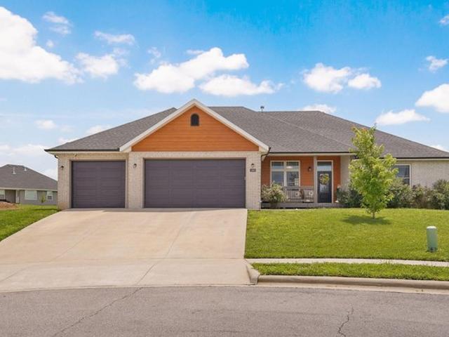 House for sale in Nixa, Missouri