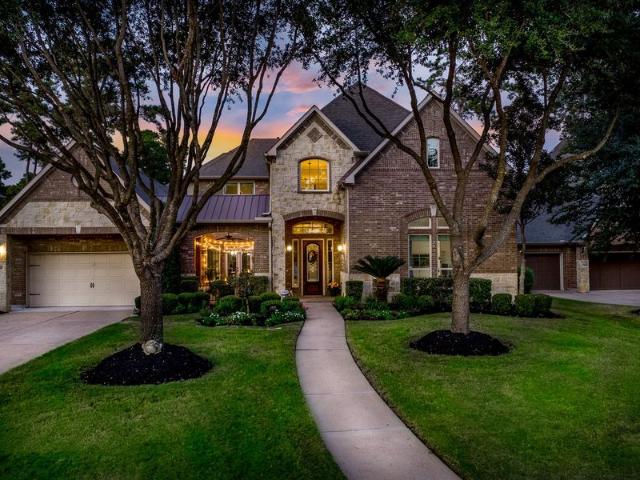 House for sale in Cypress