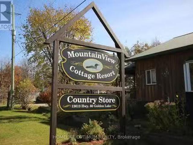 House for sale in Renfrew, Ontario