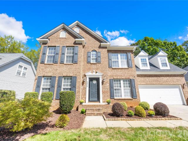 House for sale in Pineville, Mecklenburg County