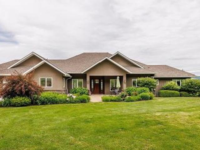House for sale in Lake Country, British Columbia