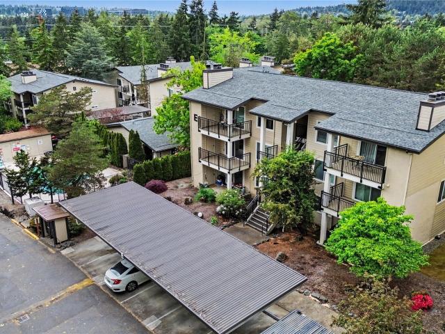 Condo for sale in Bellevue, King County