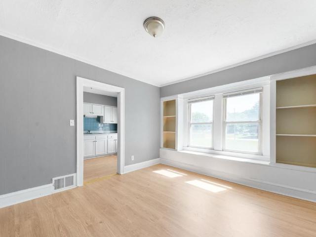 Apartment for rent in South Collinwood, Cleveland