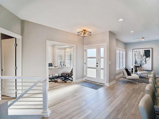Condo for sale in Clive, Iowa