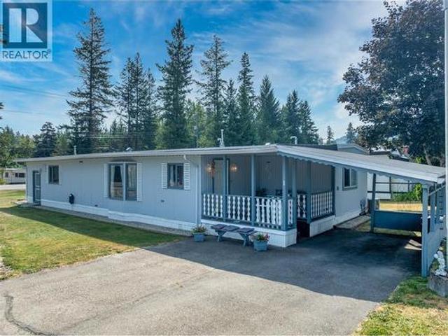 House for sale in Salmon Arm, British Columbia