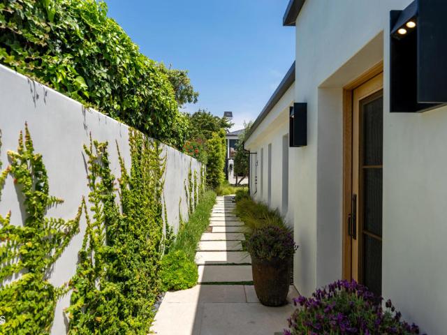 Property for rent in Ventura, California