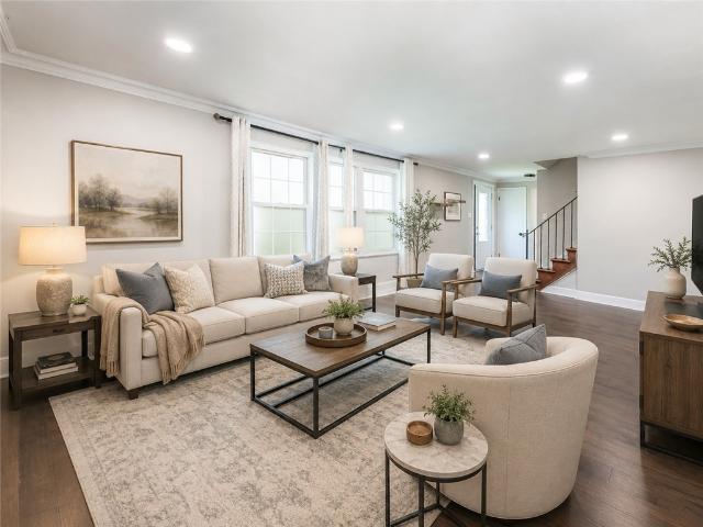 House for sale in Bridgeville, Pennsylvania