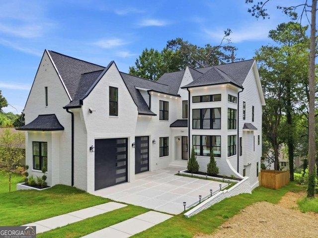House for sale in Scottdale, Georgia