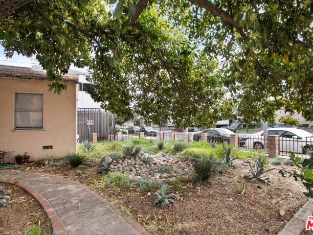 House for sale in Canoga Park, California