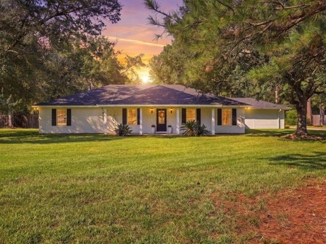 House for sale in Jefferson, Texas